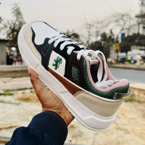 প্রিমিয়াম স্টাইলিশ স্নিকার্স